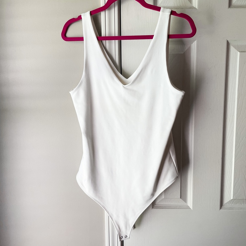 Abercrombie and Fitch women’s double-layered V-neck bodysuit